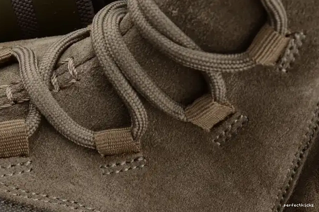 Light 750 Boost adidas Brown Yeezy BY2456 0518